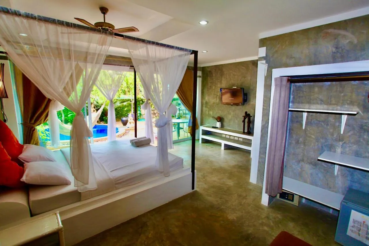 Sunshine Guesthouse And Diving School Phuket Thailand