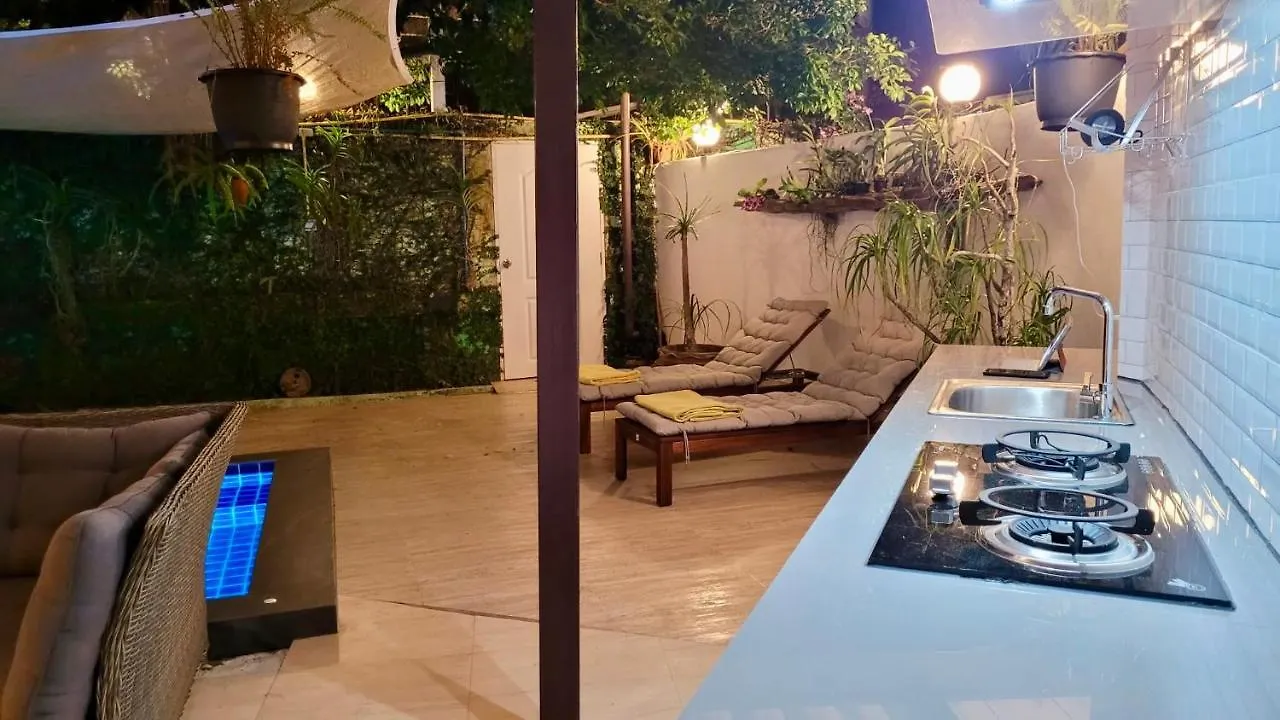 Sunshine Guesthouse And Diving School Phuket Gasthof