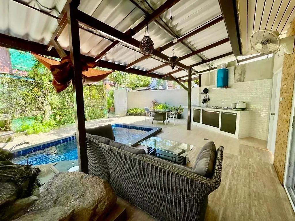 Sunshine Guesthouse And Diving School Phuket