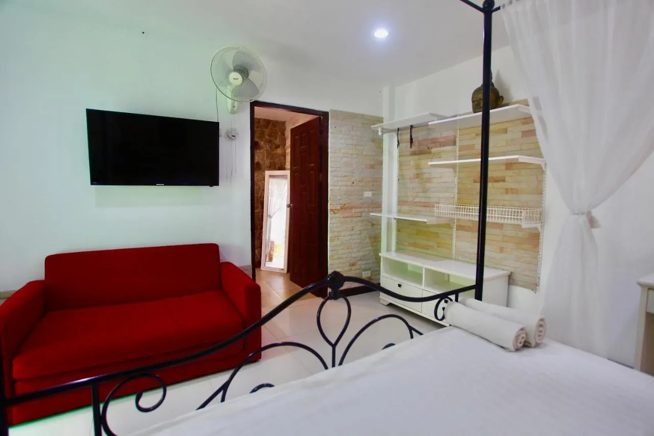 Sunshine Guesthouse And Diving School Пхукет Таиланд